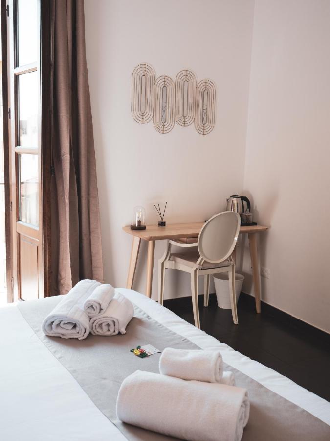 Dhome B&B パレルモ エクステリア 写真
